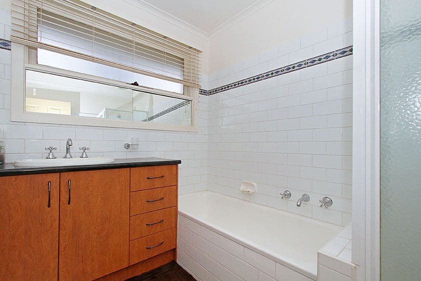 9 Gunsynd Close, THOMASTOWN VIC 3074, Thomastown - Thumbnail 7