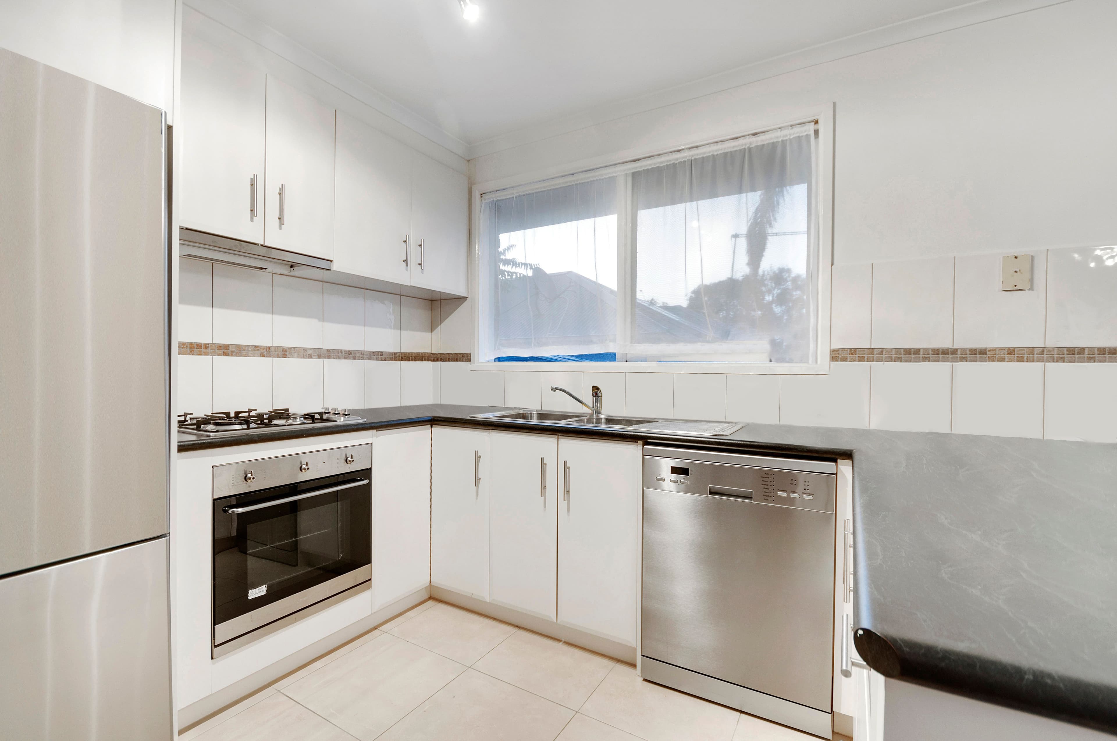 10 Addicott Lane, Frankston VIC 3199, Frankston - Thumbnail 4