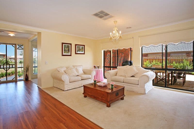 11 Ghazeepore Road, WAURN PONDS VIC 3216, Waurn Ponds - Thumbnail 3