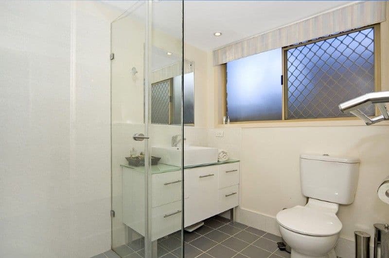 19 Avondale Road, SINNAMON PARK QLD 4073, Sinnamon Park - Thumbnail 6