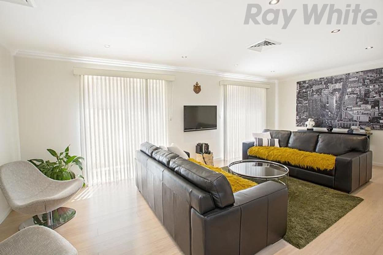 90 Carmichael Drive, West Hoxton NSW 2171, West Hoxton - Thumbnail 3