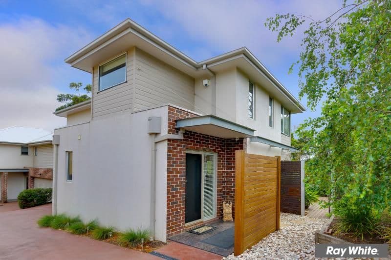 35 Mitchell Street, Mornington VIC 3931, Mornington - Thumbnail 2
