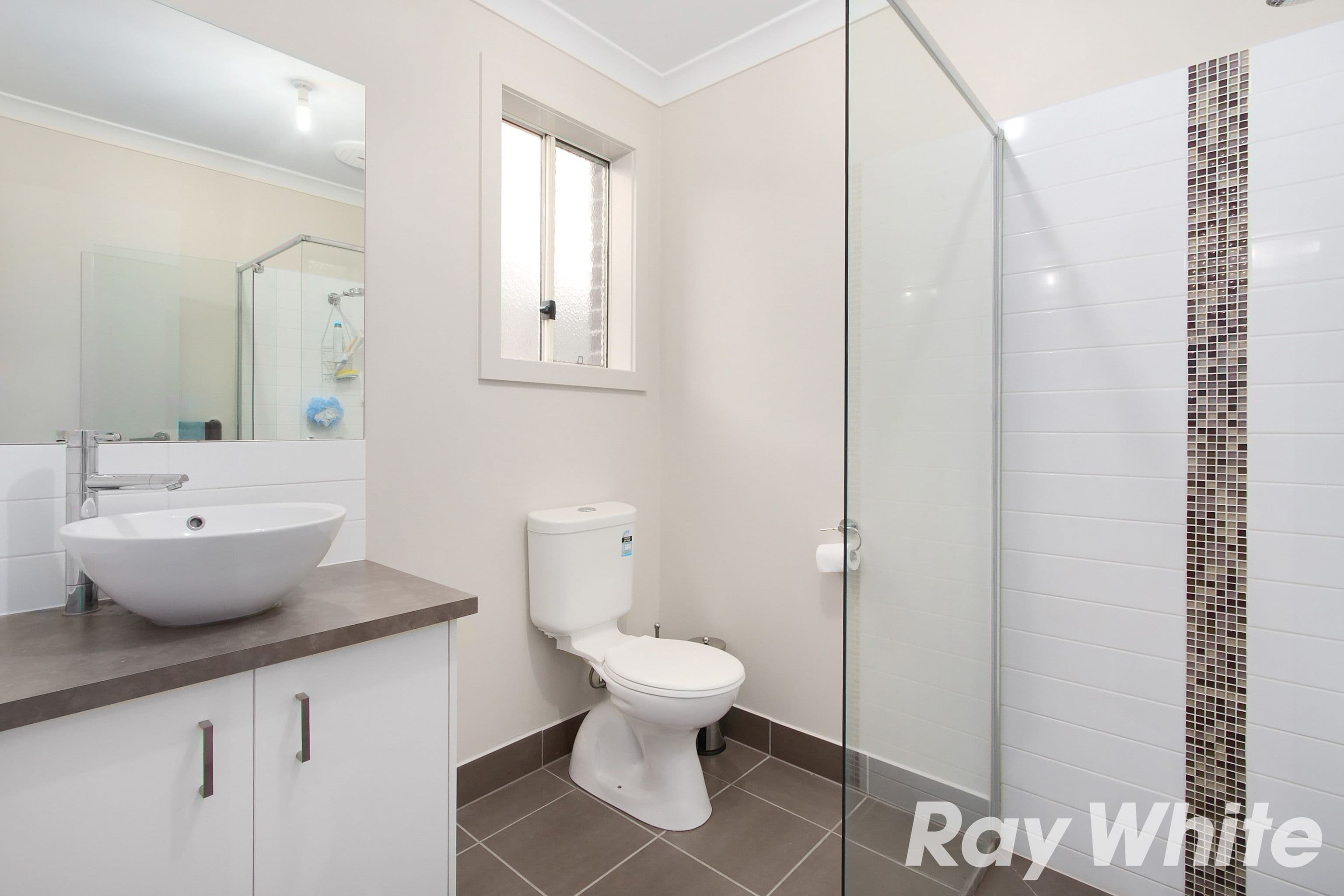 49 Melissa Way, Pakenham VIC 3810, Pakenham - Thumbnail 7