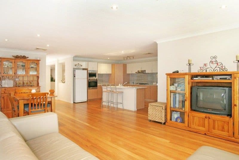 112 Queen Victoria Street, Bexley - Thumbnail 2