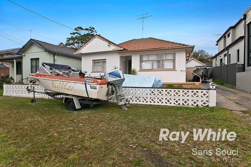 6 Whitfield Parade, HURSTVILLE GROVE NSW 2220, Hurstville Grove - Thumbnail 2