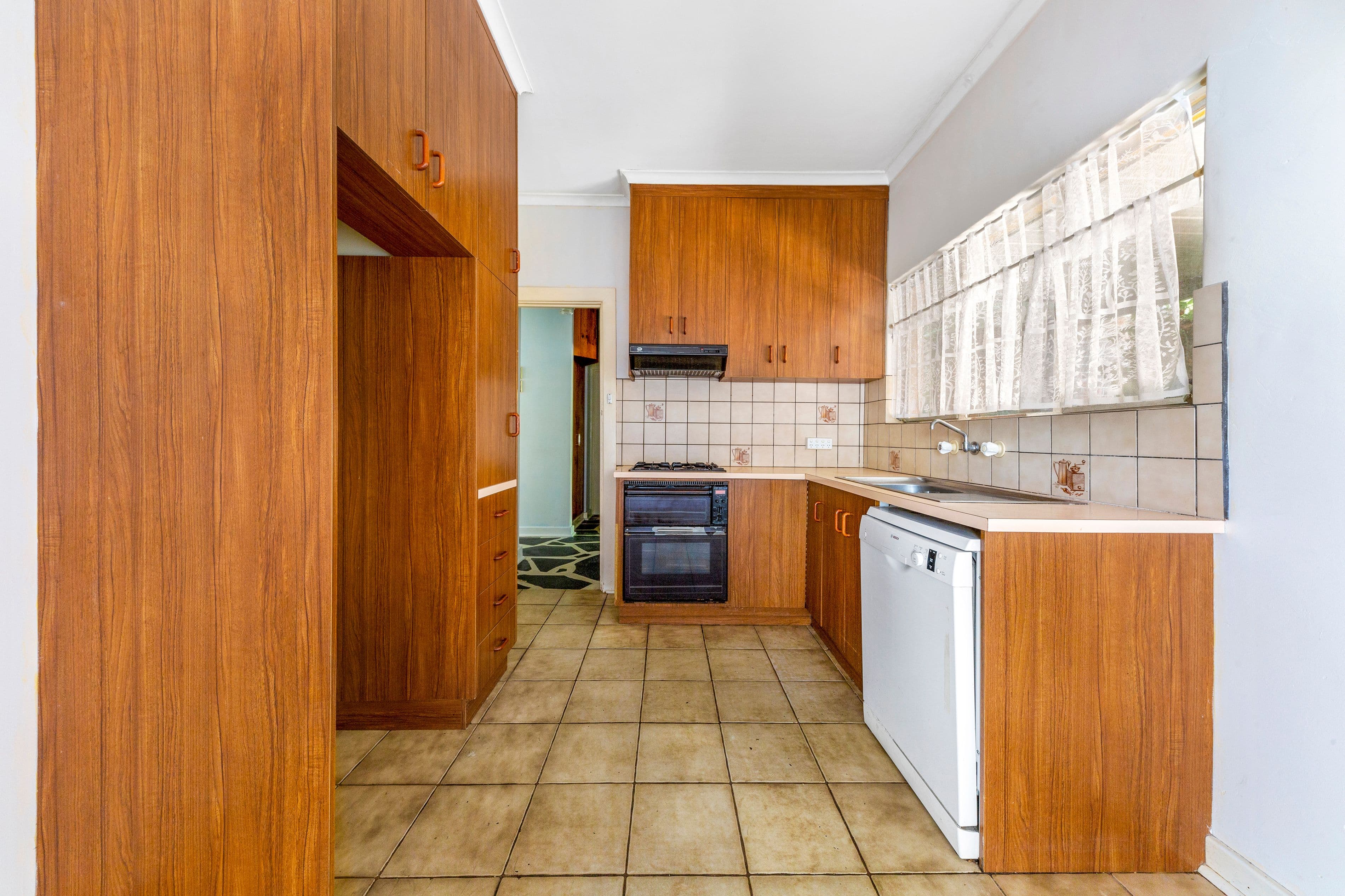 7 Tania Avenue, Windsor Gardens SA 5087, Windsor Gardens - Thumbnail 7