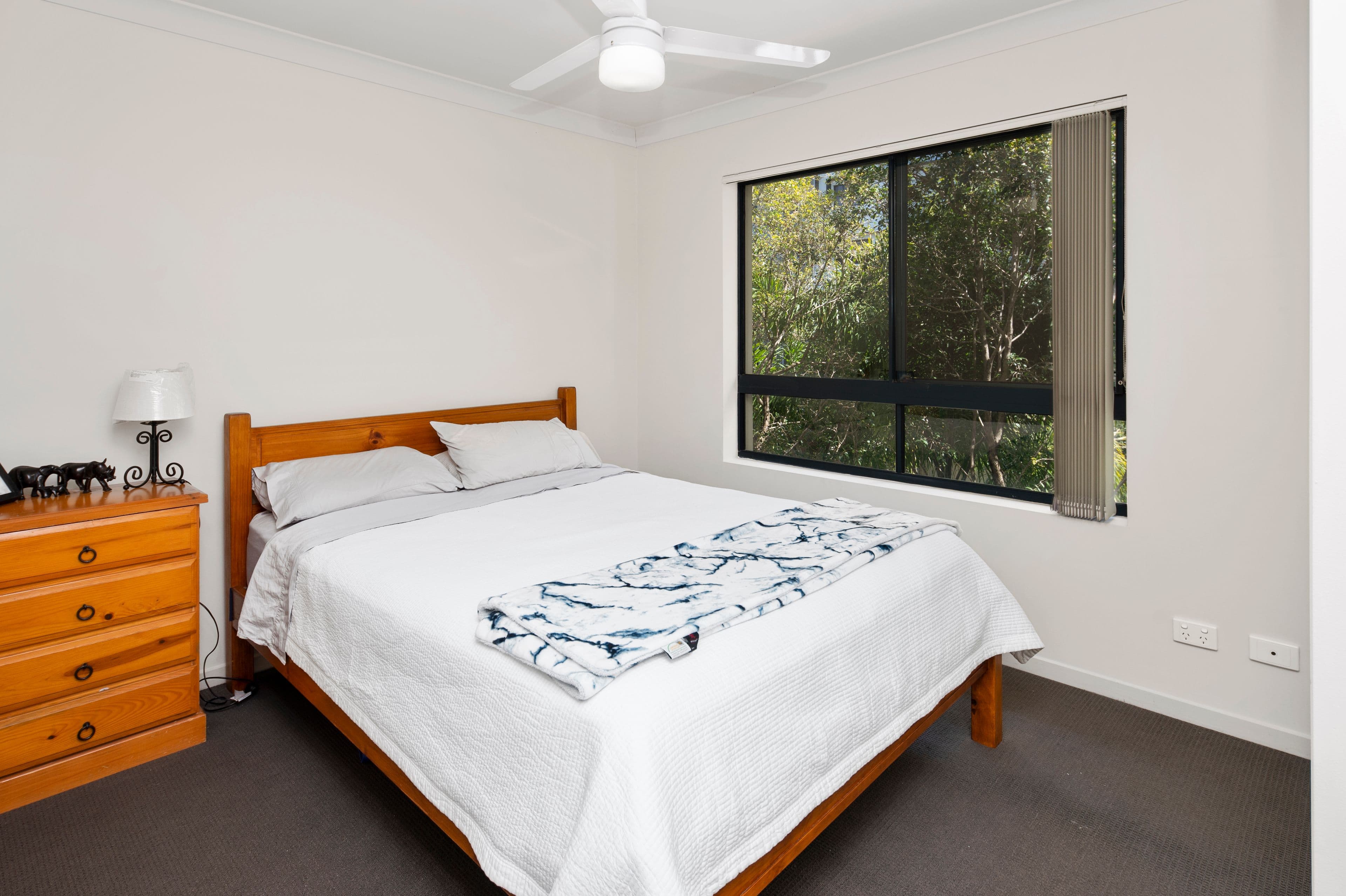 46-48 Lenneberg Street, Southport QLD 4215, Southport - Thumbnail 4