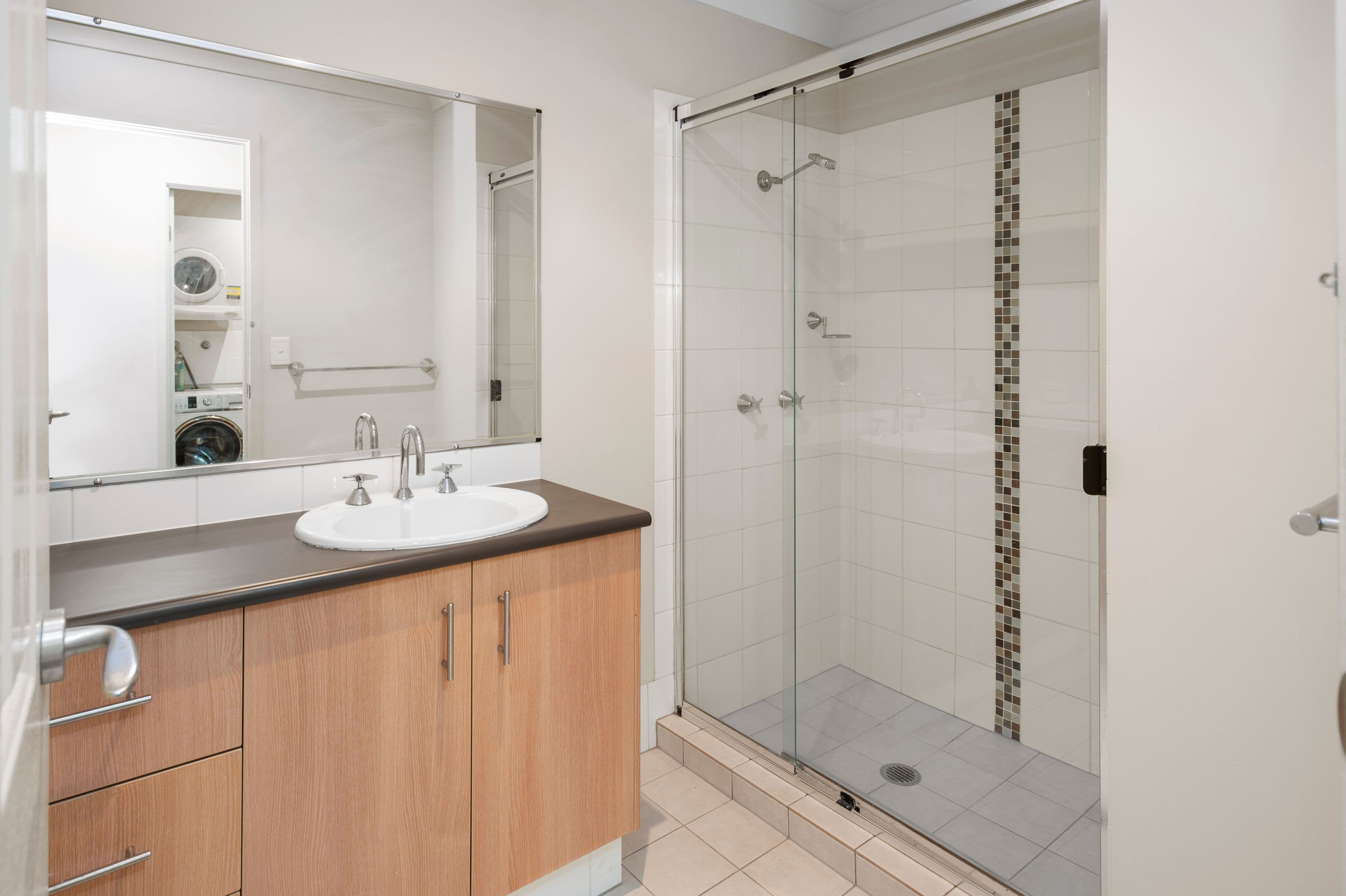 46-48 Lenneberg Street, Southport QLD 4215, Southport - Thumbnail 7