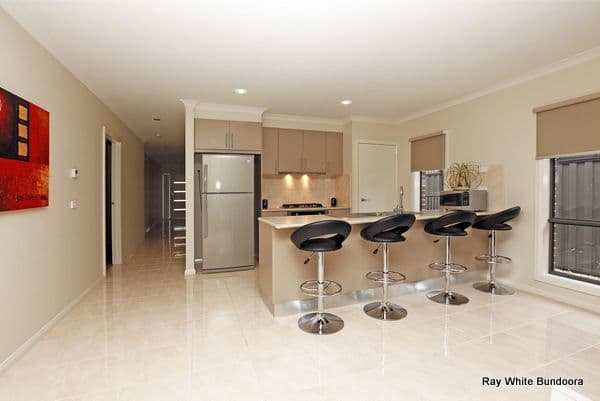 32 Barmah Drive, SOUTH MORANG VIC 3752, South Morang - Thumbnail 2