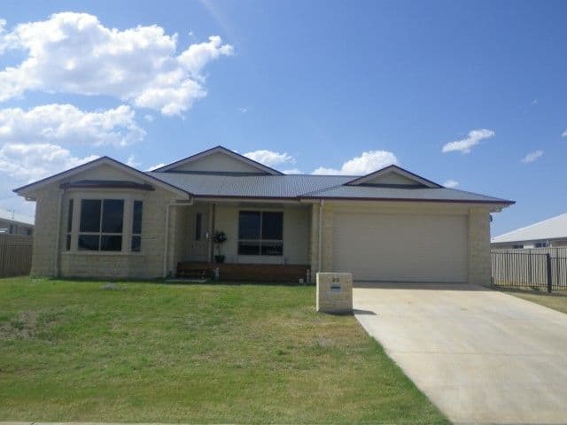 20 Bassett Court, Roma QLD 4455, Roma - Image 1