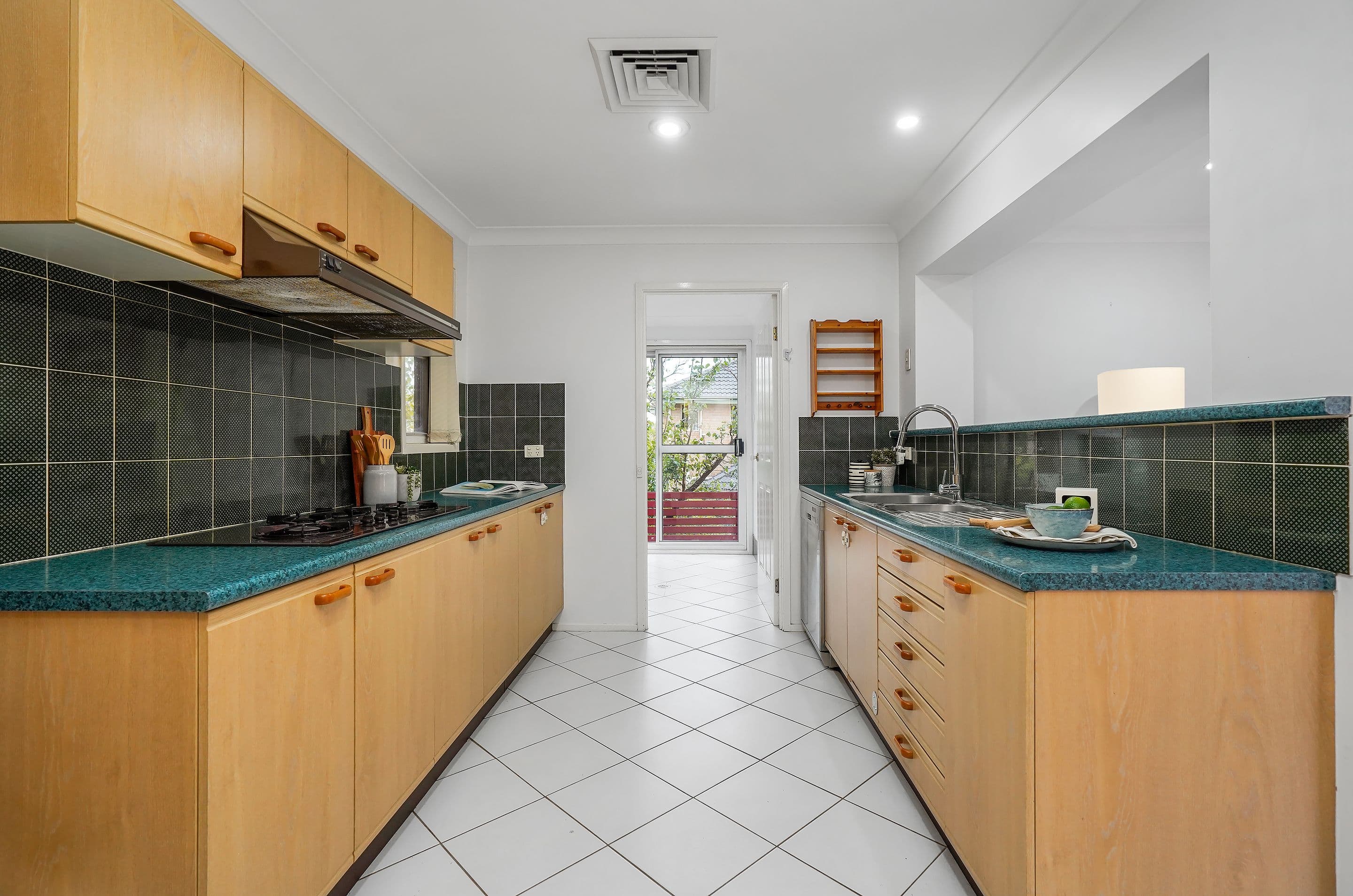 32 Hampton Crescent, Prospect NSW 2148, Prospect - Thumbnail 5