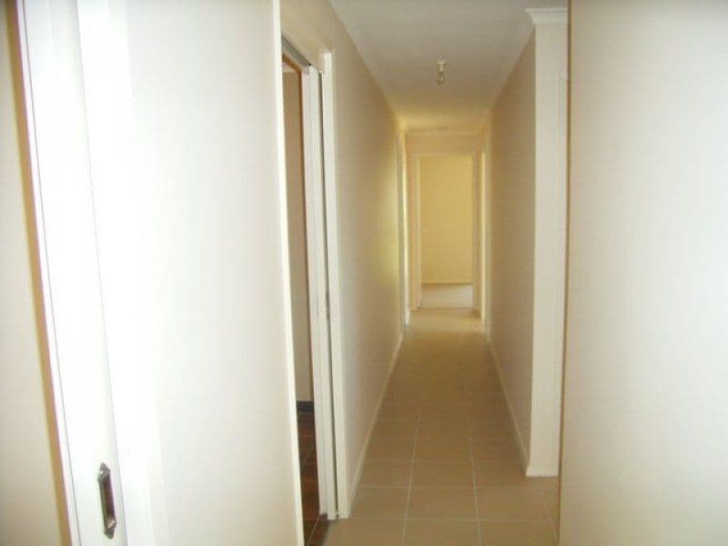 76 Russell Street, HOWLONG NSW 2643, Howlong - Thumbnail 8