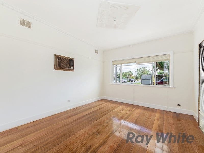 52 Beaver Street, St Albans VIC 3021, St Albans - Thumbnail 2