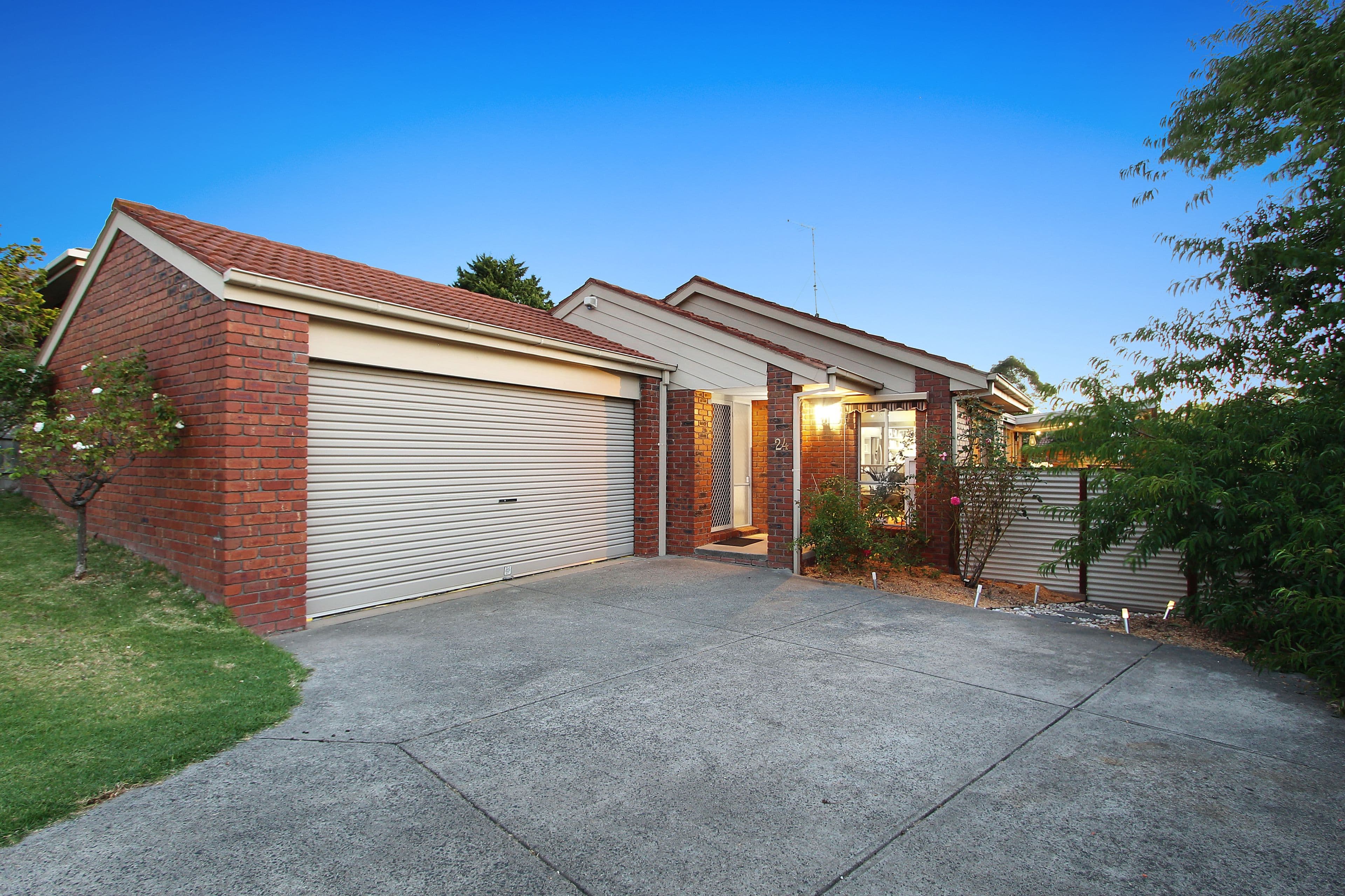 24 Balmerino Square, Frankston VIC 3199, Frankston - Image 1