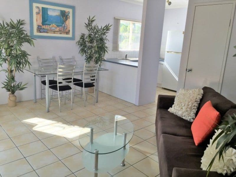 129 Oleander Street, Holloways Beach QLD 4878, Holloways Beach - Thumbnail 5