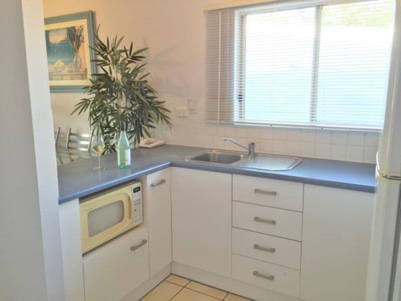 129 Oleander Street, Holloways Beach QLD 4878, Holloways Beach - Thumbnail 6