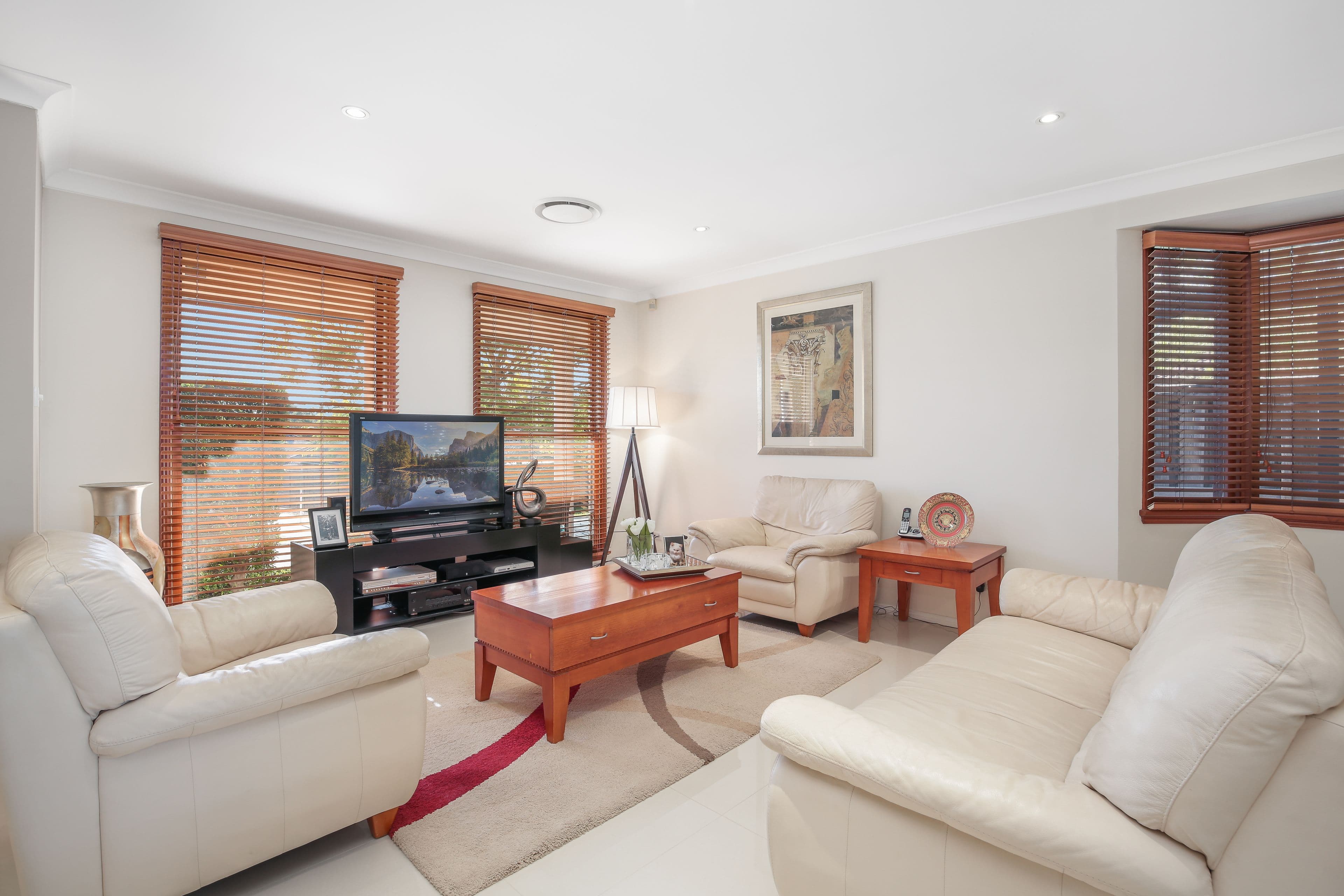 19 Myee Crescent, Baulkham Hills - Thumbnail 2