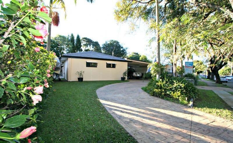 207 Wondall Road, WYNNUM WEST QLD 4178, Wynnum West - Thumbnail 2