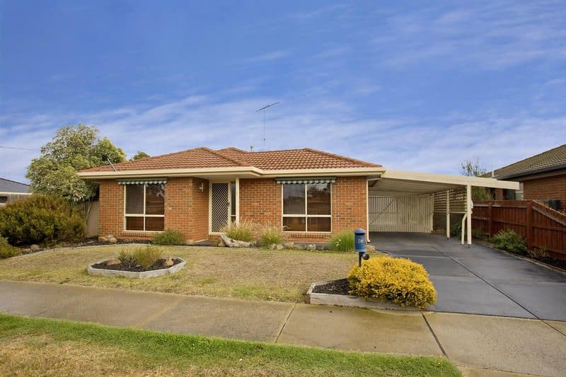 18 Trenton Parade, ST ALBANS PARK VIC 3219, St Albans Park - Image 1