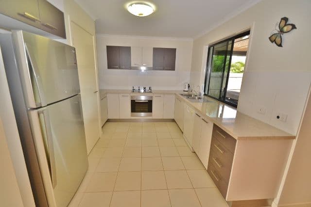 15 Red Ash Court, BEERWAH QLD 4519, Beerwah - Thumbnail 4