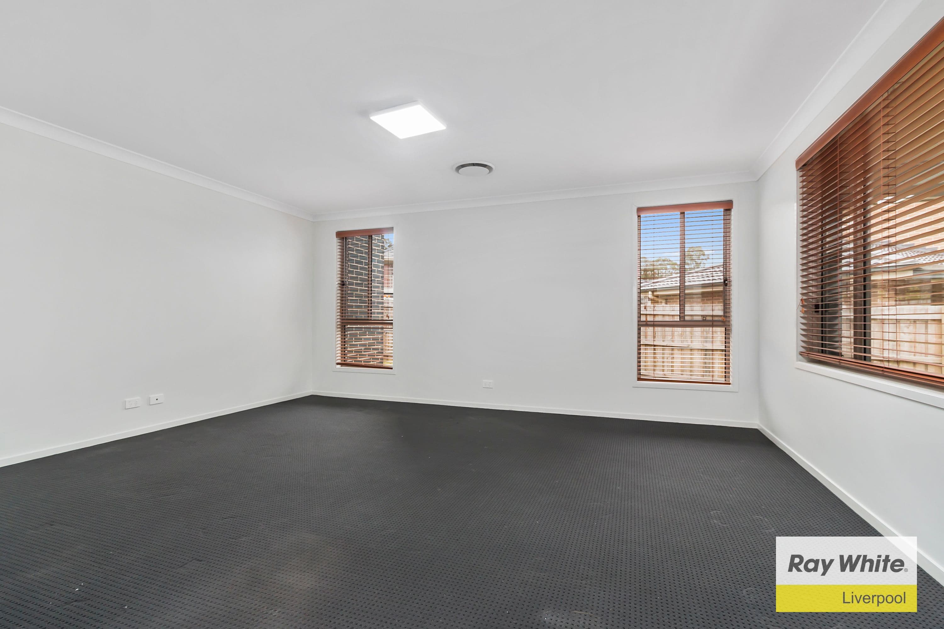 8 Vaal Way, Edmondson Park - Thumbnail 4