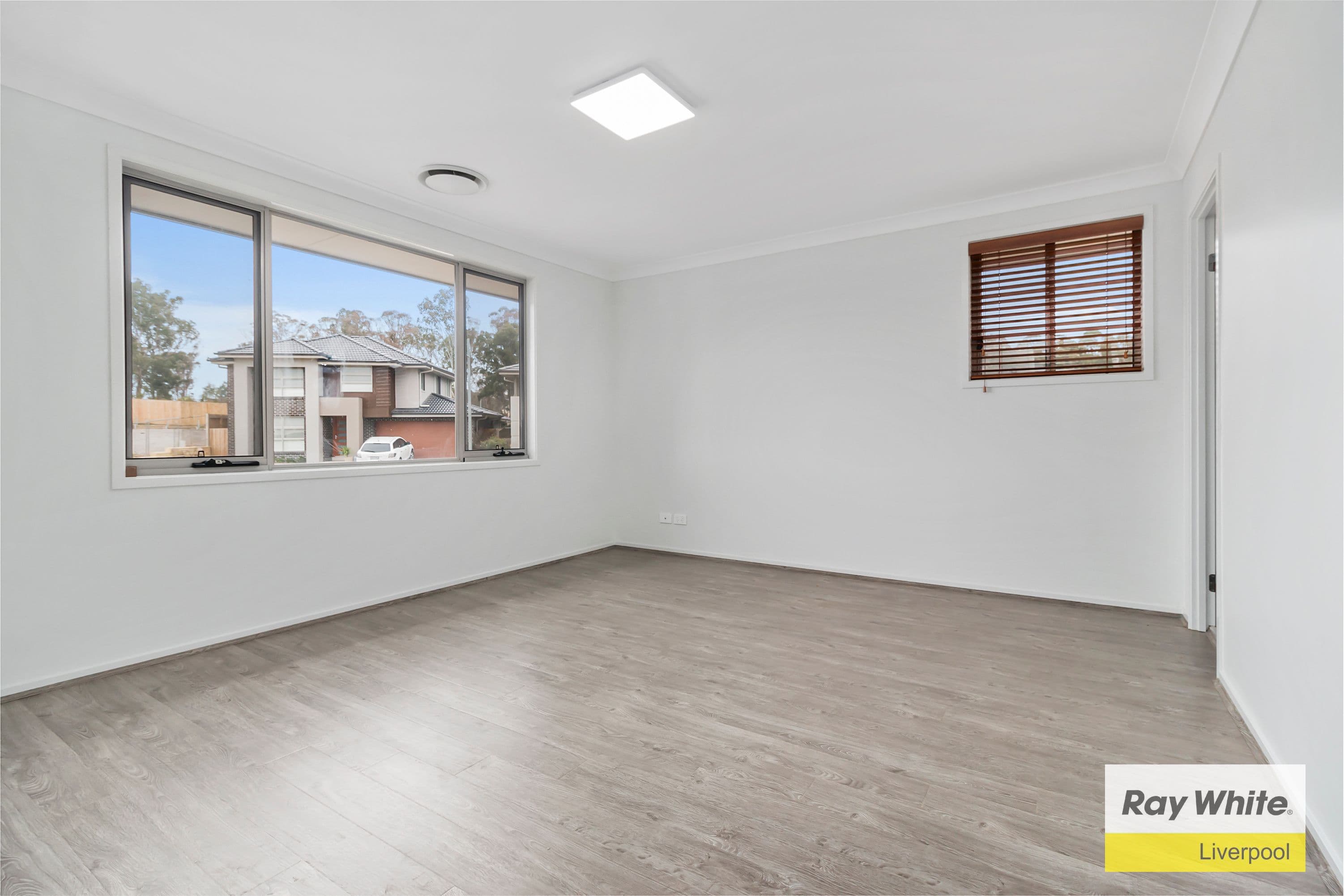 8 Vaal Way, Edmondson Park - Thumbnail 5