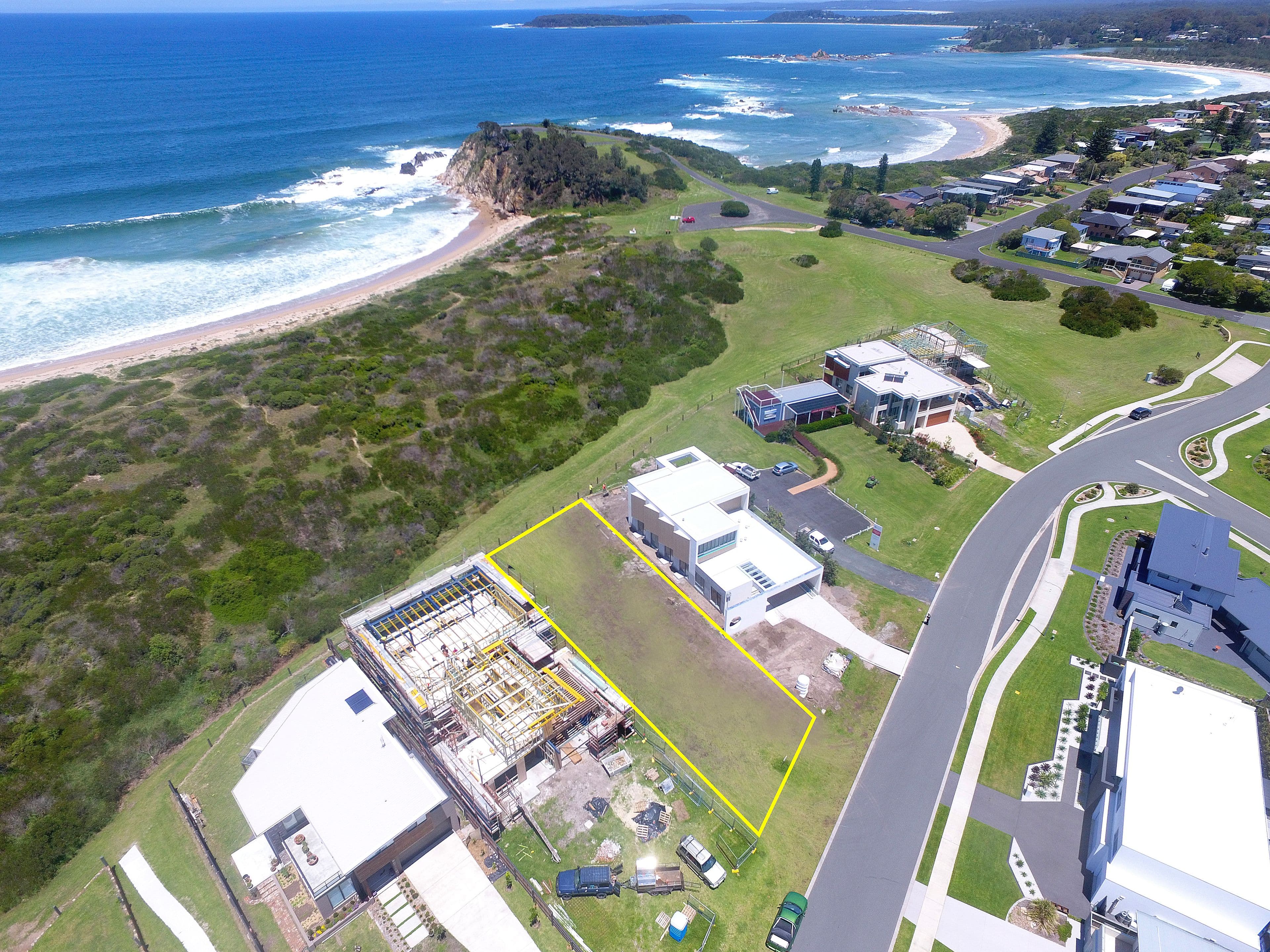 11 Beachside Boulevard, Tomakin NSW 2537, Tomakin - Image 1
