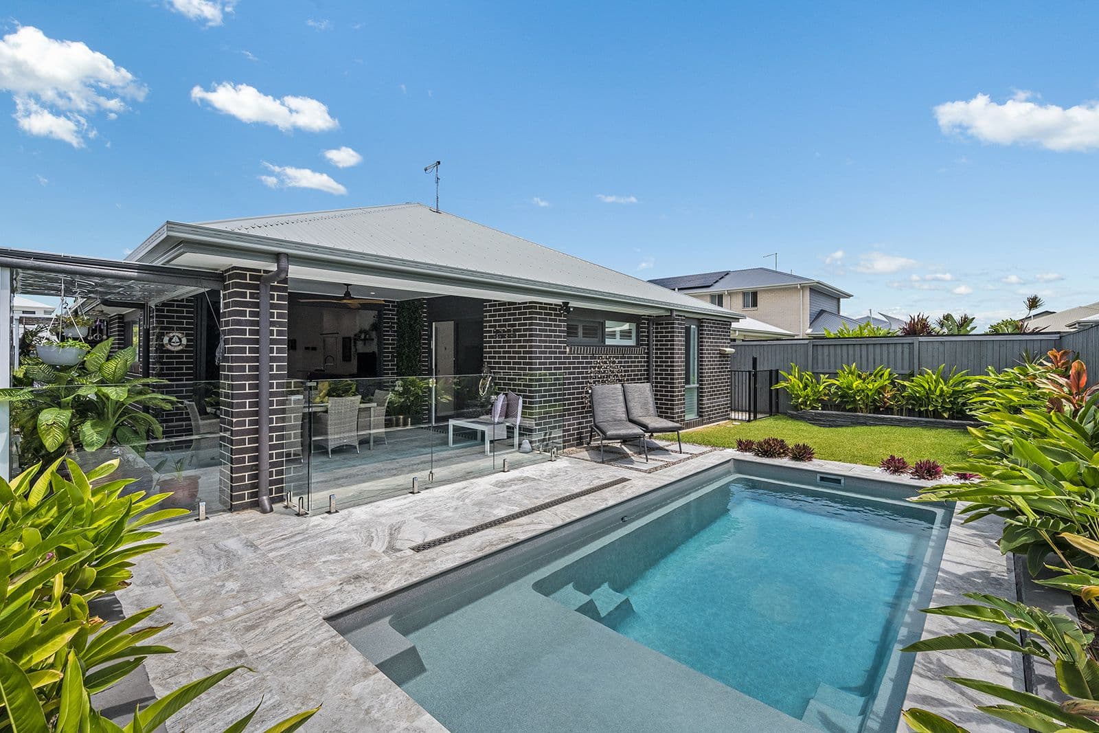 22 Aegean Avenue, Newport QLD 4020, Newport - Thumbnail 2