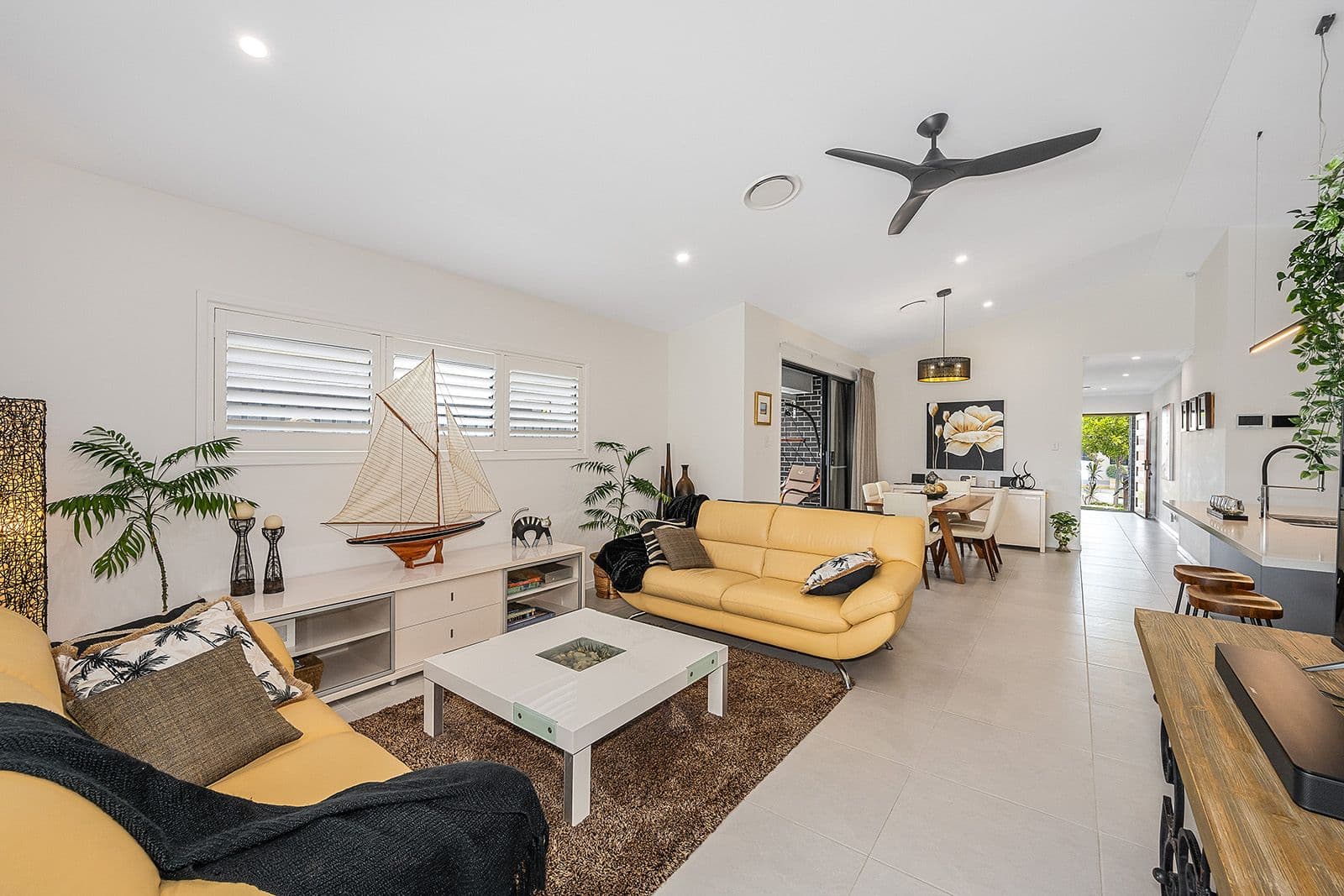 22 Aegean Avenue, Newport QLD 4020, Newport - Thumbnail 6