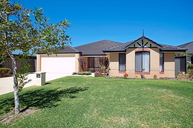 10 Octagon Gardens, AVELEY WA 6069, Aveley - Image 1