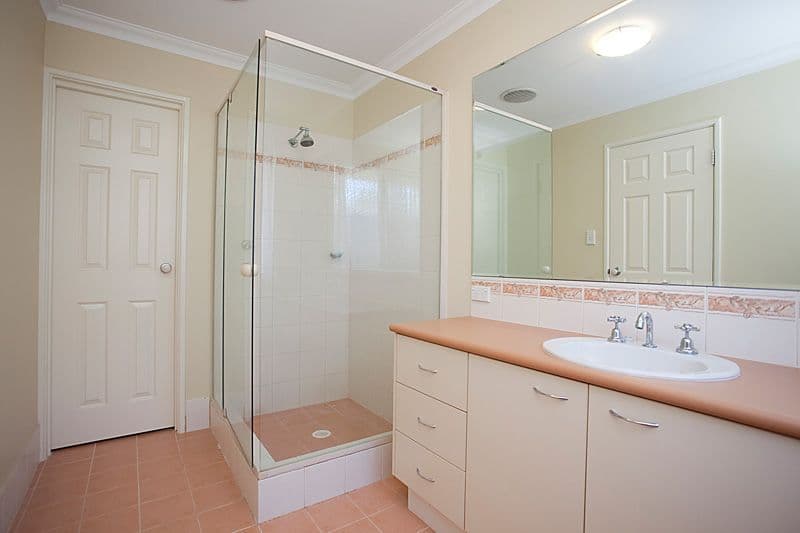 10 Octagon Gardens, AVELEY WA 6069, Aveley - Thumbnail 4
