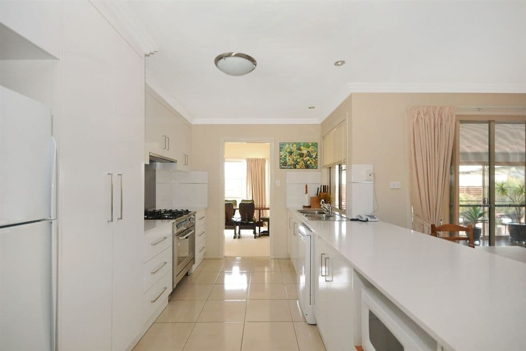 21 Currawong Drive, HIGHFIELDS QLD 4352, Highfields - Thumbnail 3