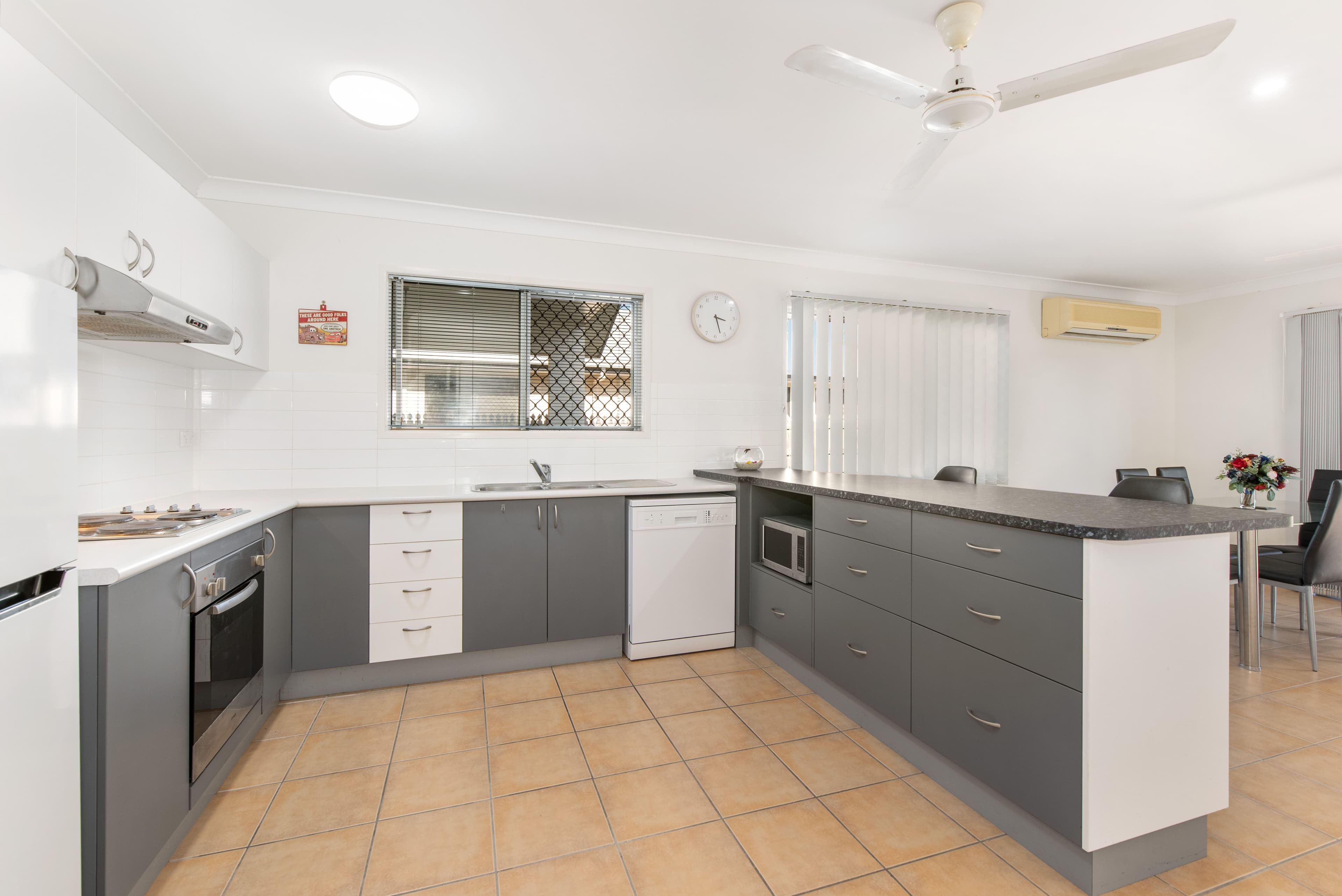 6 Wexford Crescent, Mount Low QLD 4818, Mount Low - Thumbnail 3