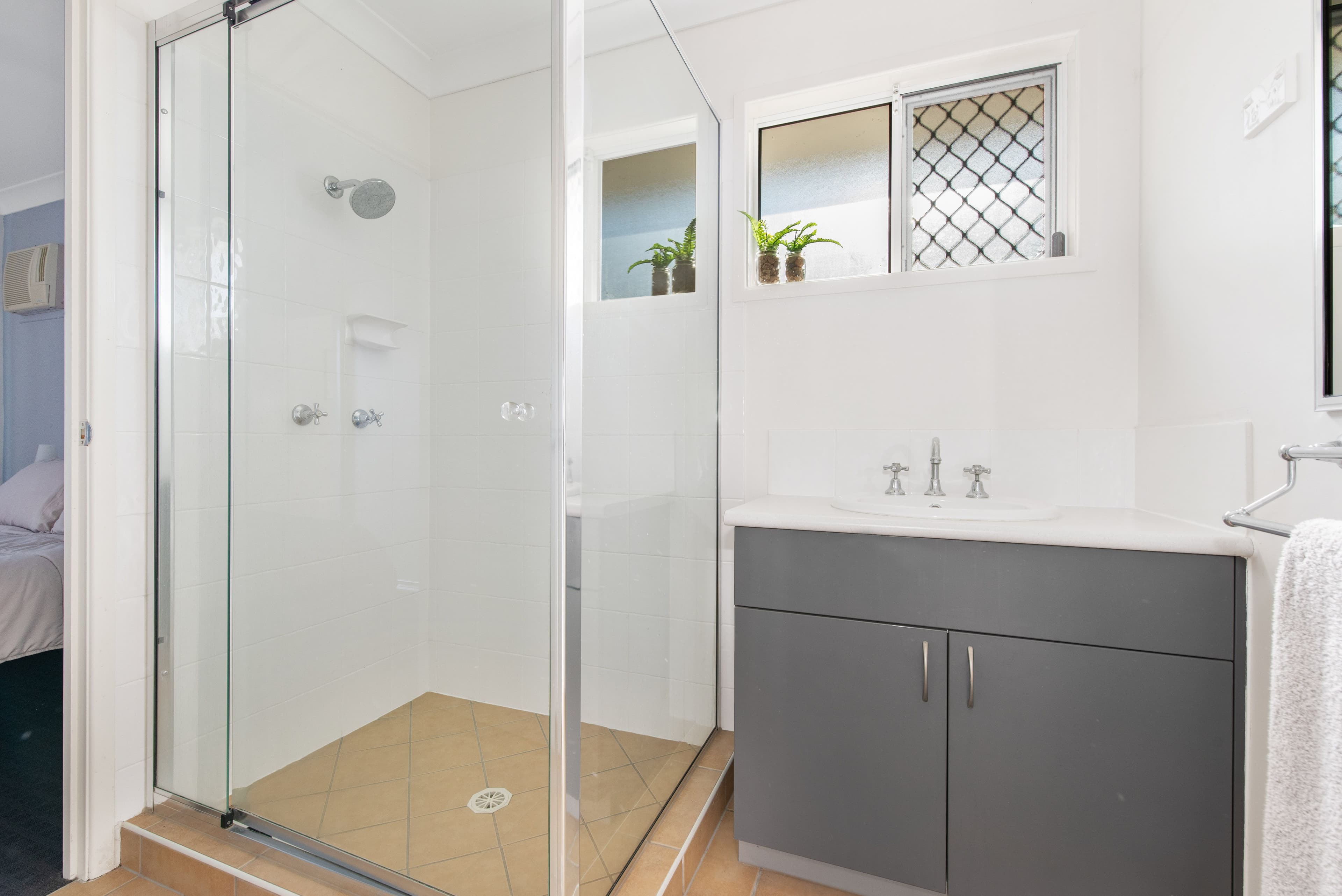 6 Wexford Crescent, Mount Low QLD 4818, Mount Low - Thumbnail 8