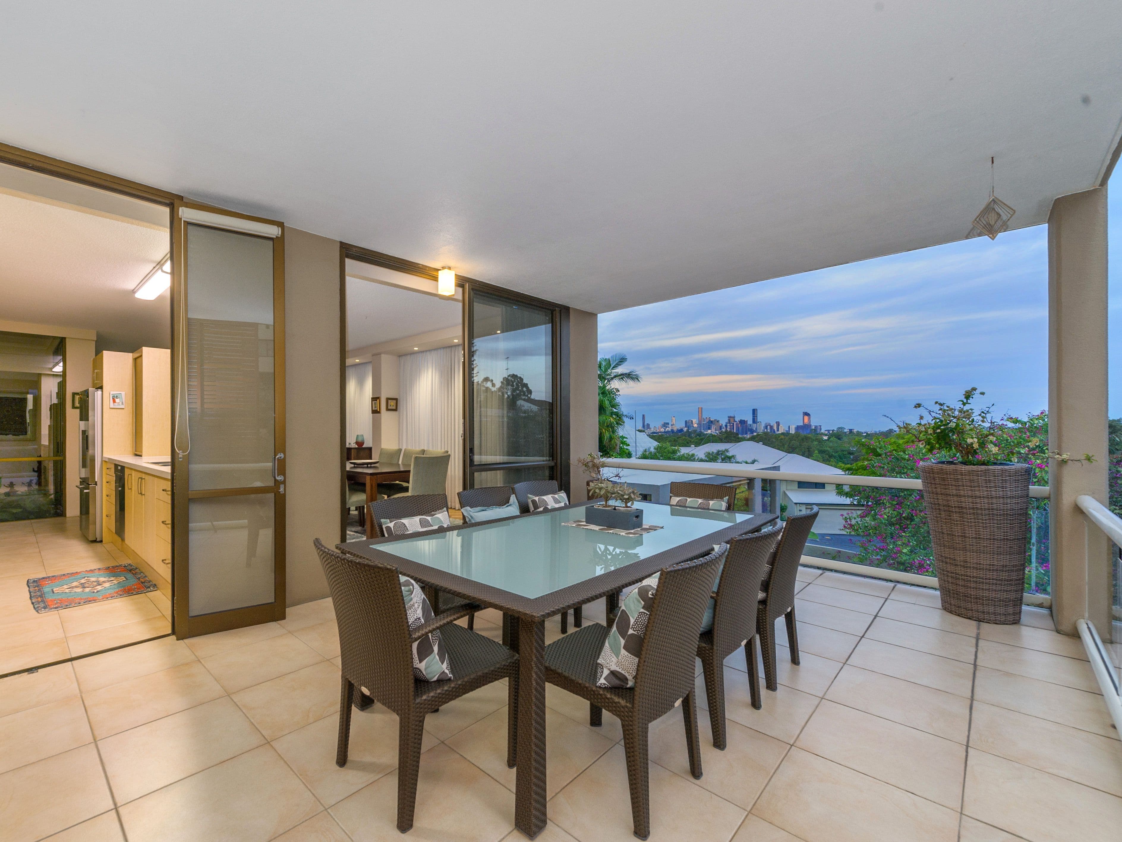 6 Golden Orchid Close, Bardon QLD 4065, Bardon - Thumbnail 6
