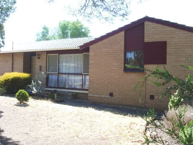 3 Oswin Court, MORPHETT VALE SA 5162, Morphett Vale - Image 1