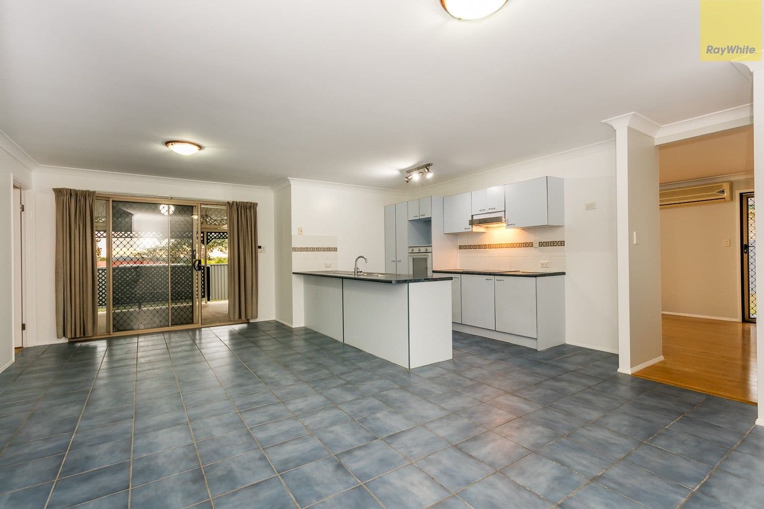20 Venture Street, Crestmead QLD 4132, Crestmead - Thumbnail 6