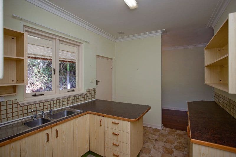 99 Orange Valley Road, KALAMUNDA WA 6076, Kalamunda - Thumbnail 8