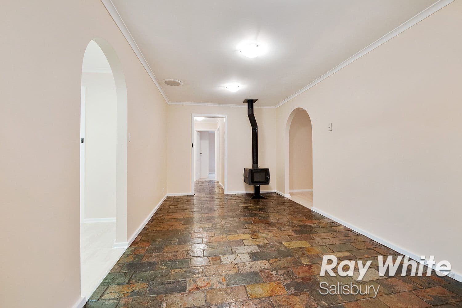 27 Chartwell Crescent, Paralowie SA 5108, Paralowie - Thumbnail 5