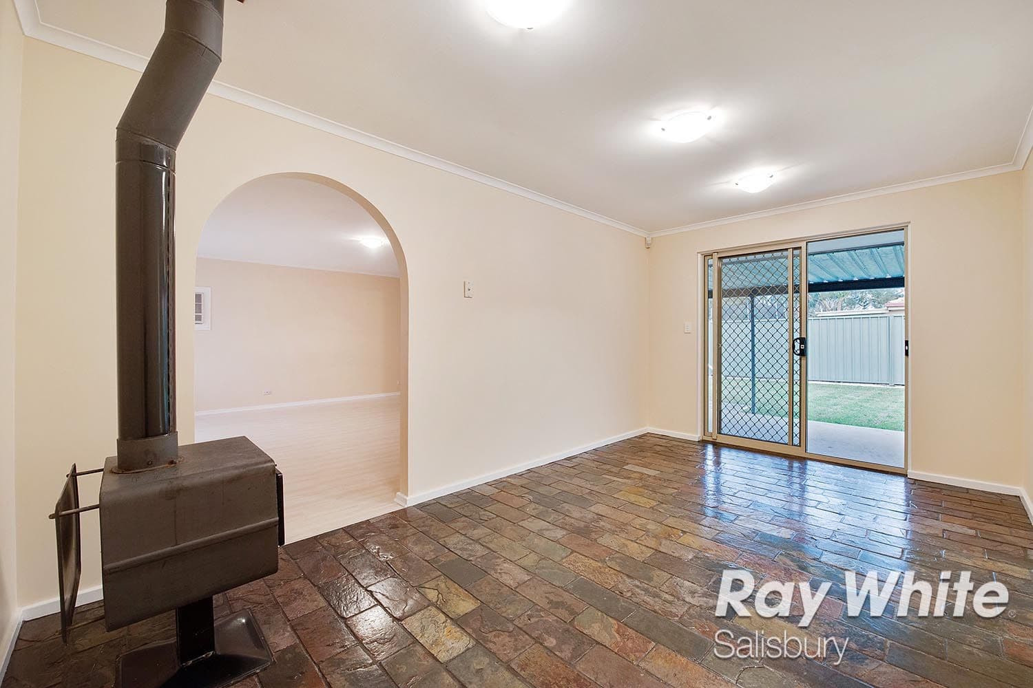 27 Chartwell Crescent, Paralowie SA 5108, Paralowie - Thumbnail 7