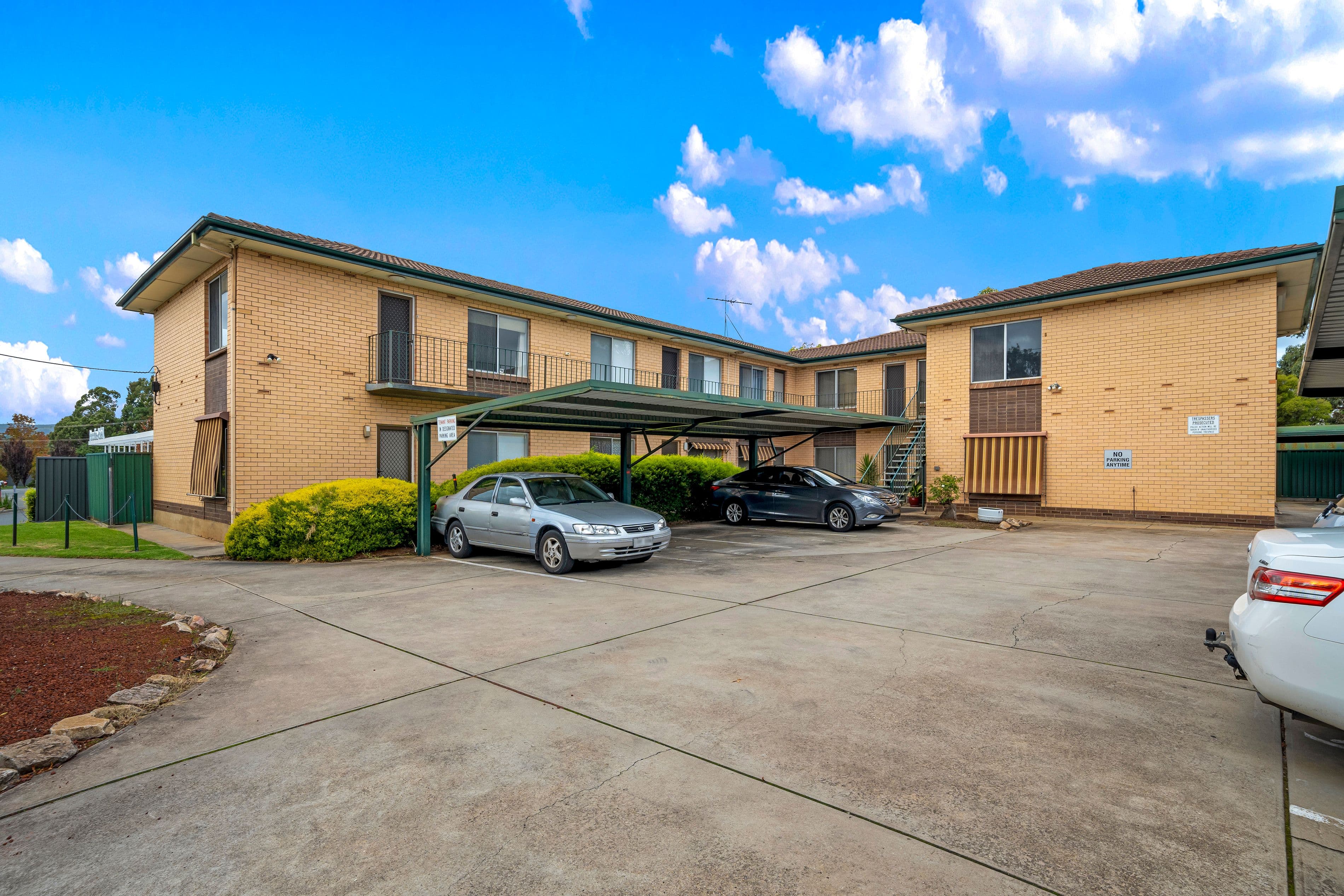 696 Lower North East Road, Paradise SA 5075, Paradise - Image 1