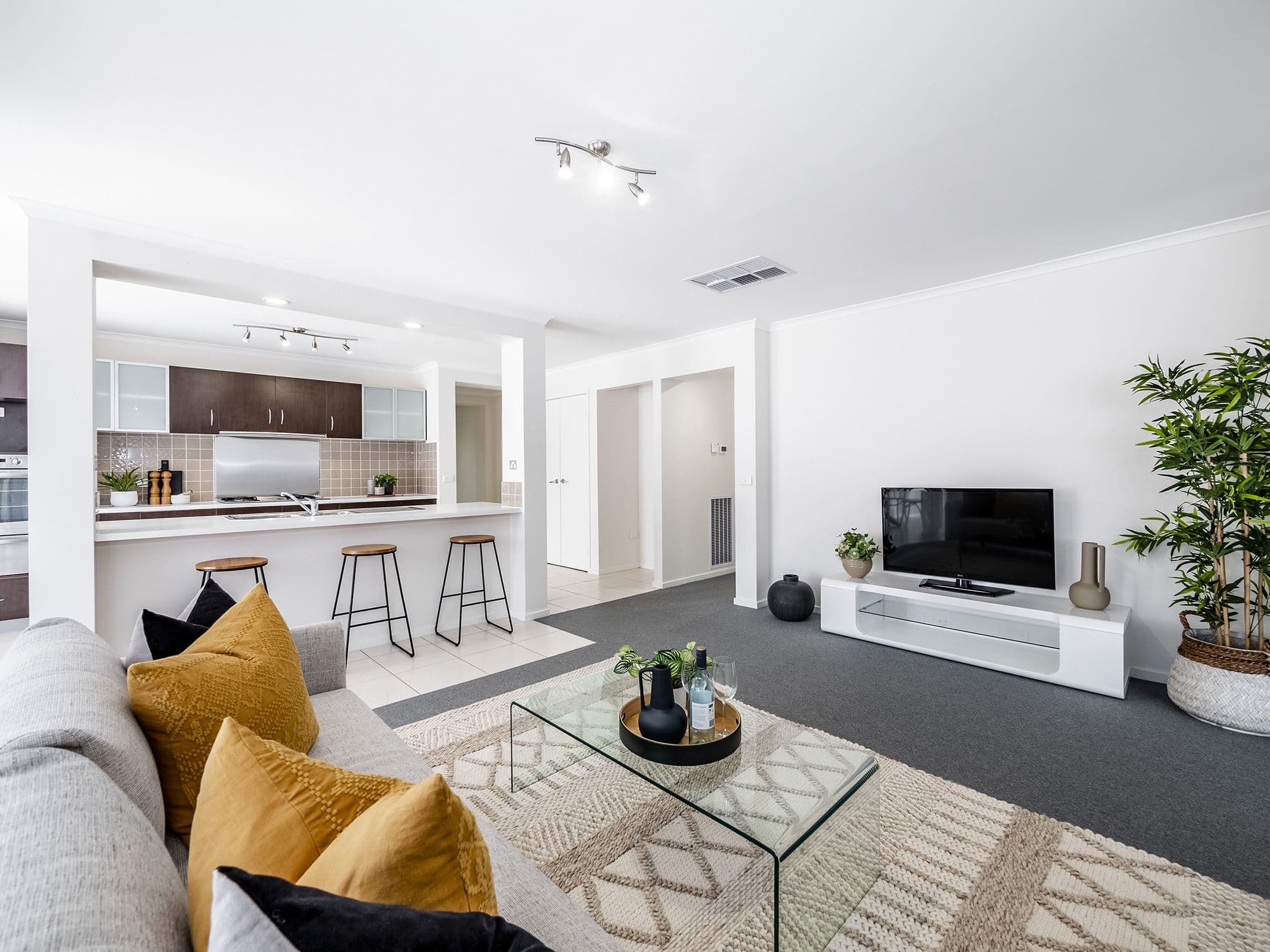 5 Stone Hill Circuit, Cranbourne East VIC 3977, Cranbourne East - Thumbnail 8