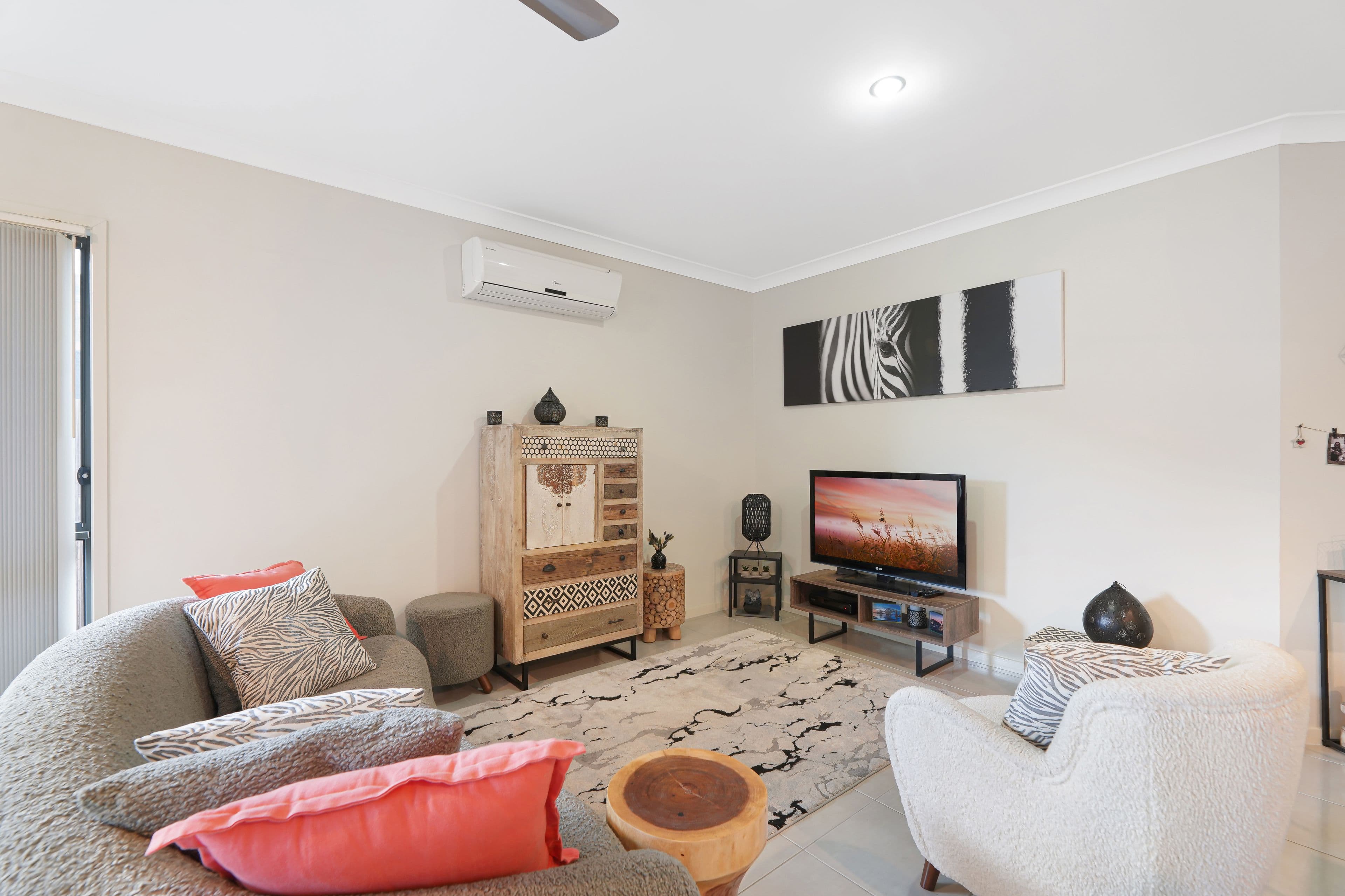 18 River Run Circuit, Ormeau Hills QLD 4208, Ormeau Hills - Thumbnail 4