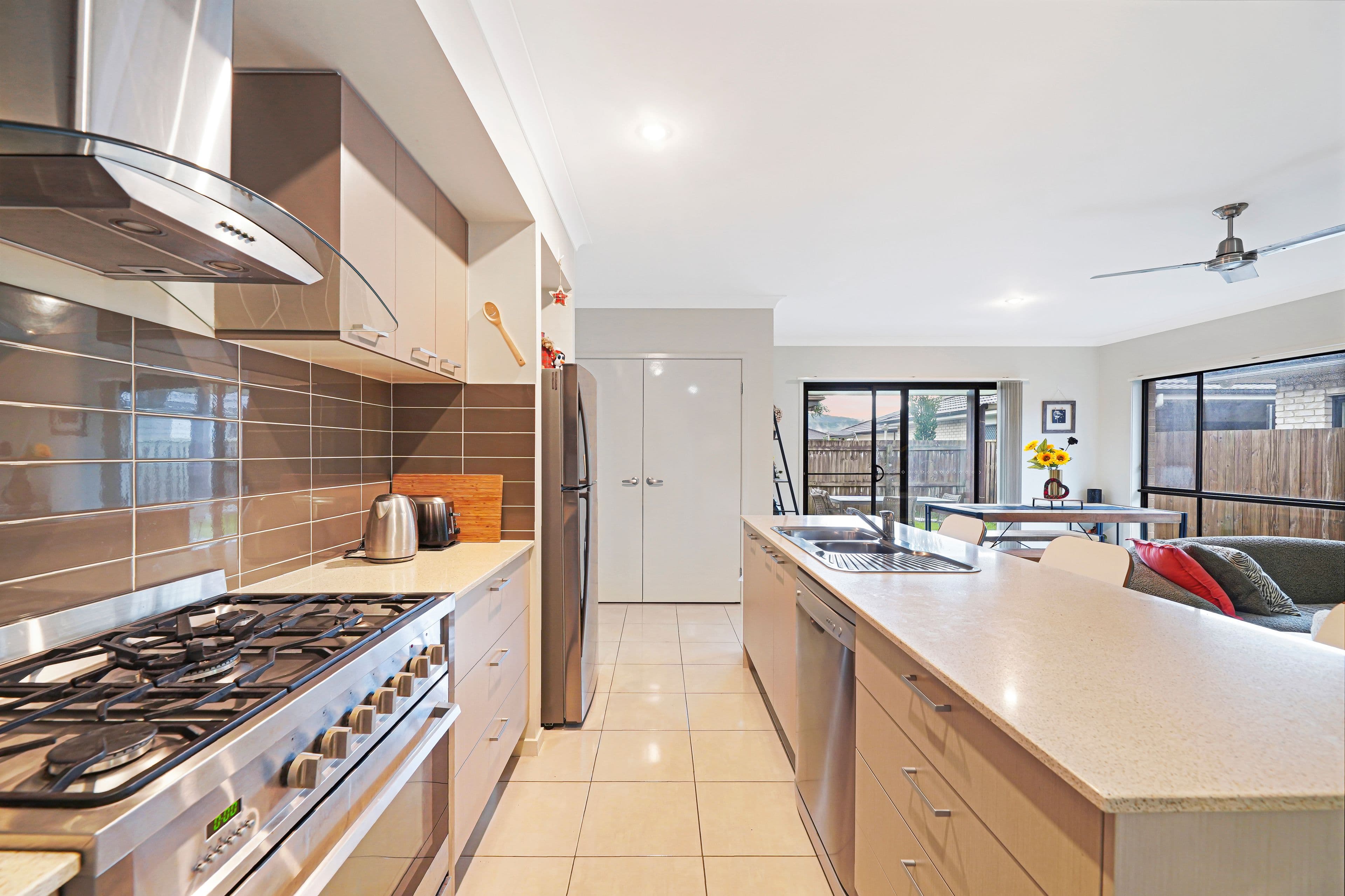18 River Run Circuit, Ormeau Hills QLD 4208, Ormeau Hills - Thumbnail 7