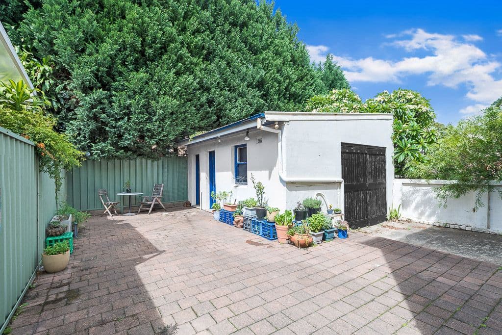 11 Fisher Street, Petersham - Thumbnail 7