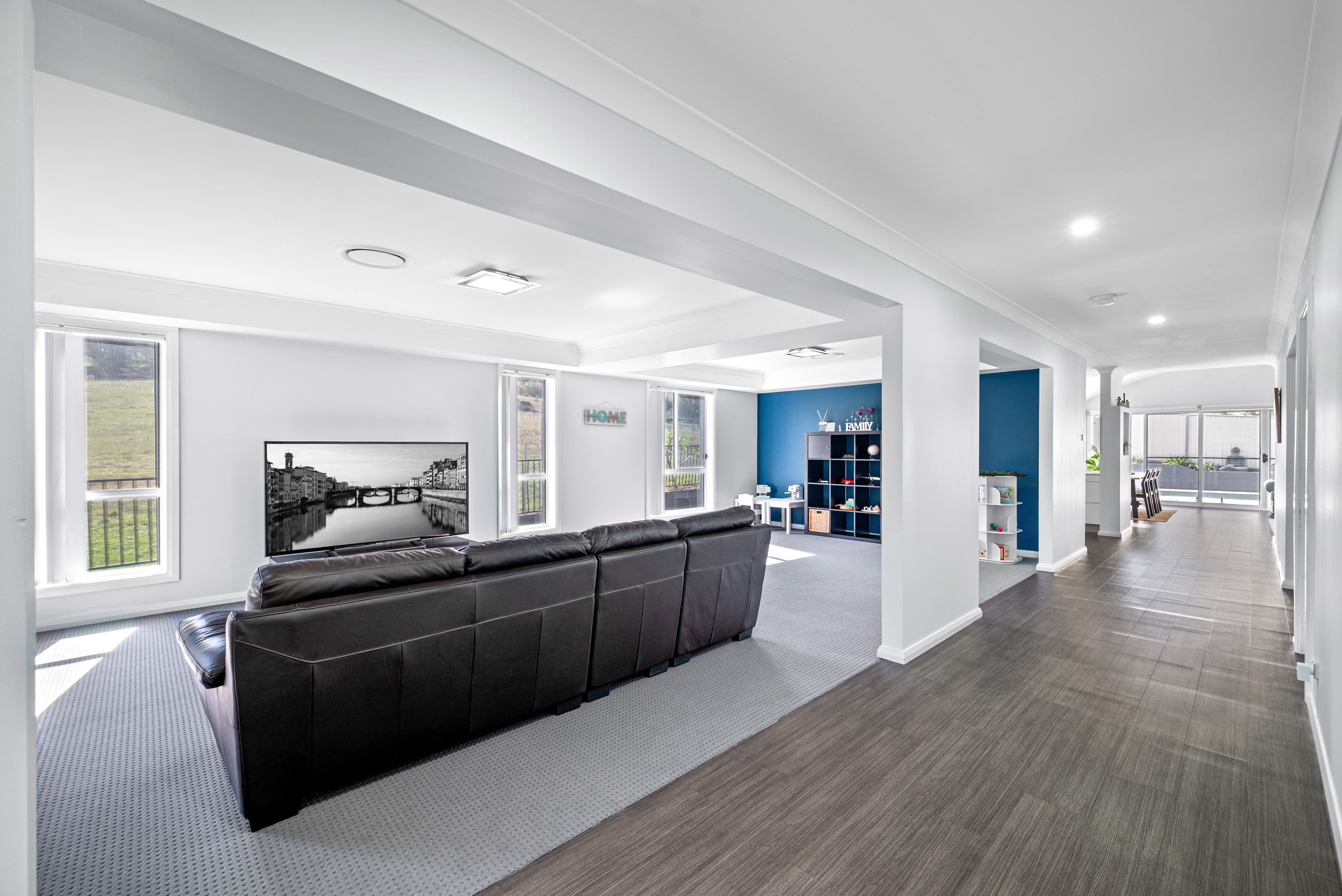 6 Mersey Place, Kearns NSW 2558, Kearns - Thumbnail 2