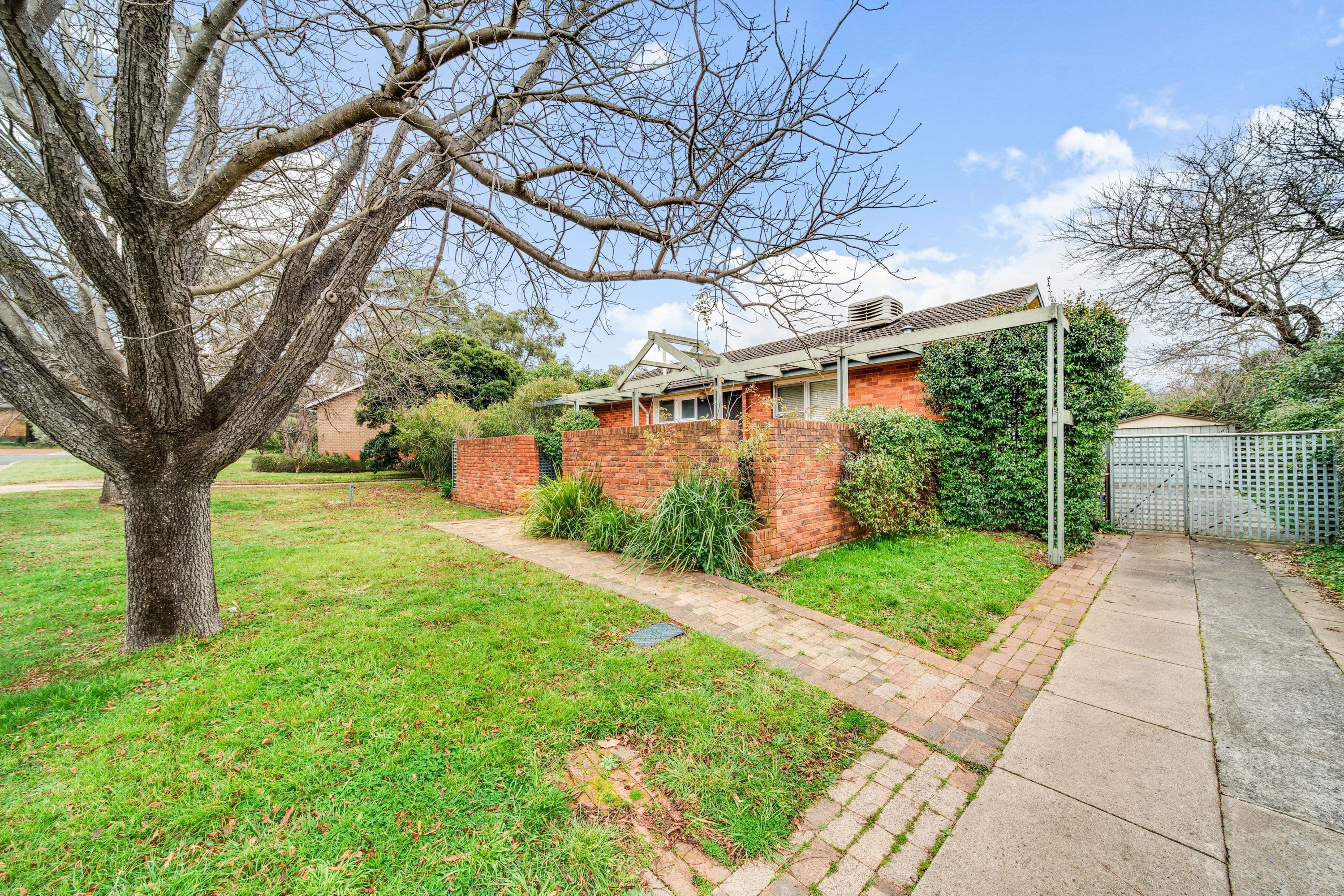 3 Crowther Place, Curtin ACT 2605, Curtin - Thumbnail 2