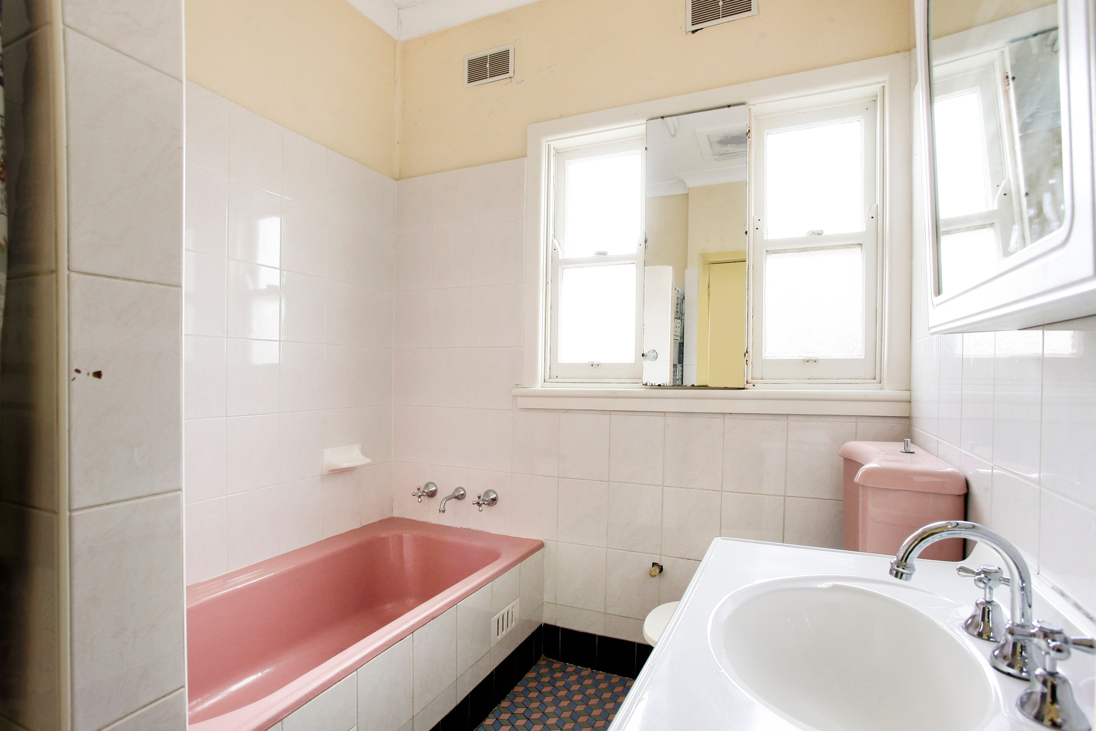 87 Meadows Road, Mount Pritchard - Thumbnail 5