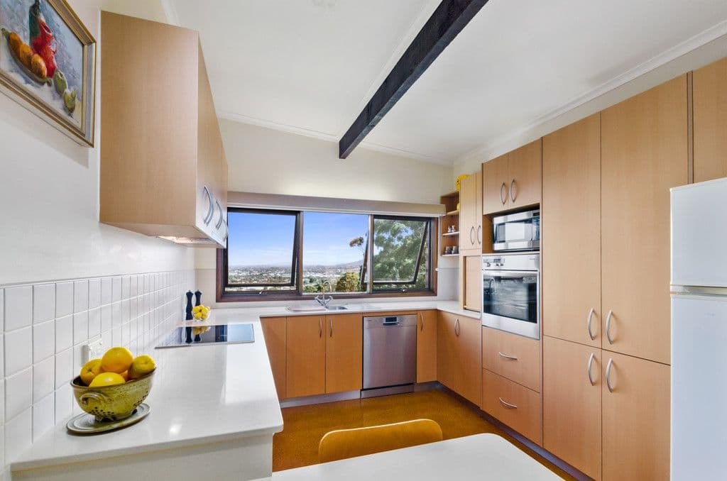 7 Hill Street, Austinmer NSW 2515, Austinmer - Thumbnail 2