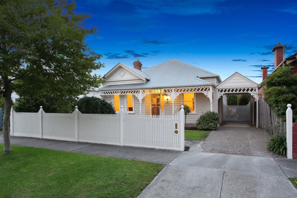17 Latrobe Street, HUGHESDALE VIC 3166, Hughesdale - Image 1